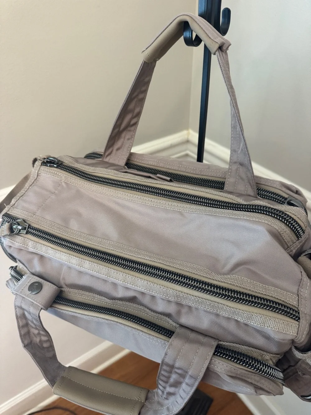 LUG Atlas Ultra X travel/work bag w/padded Laptop compartment